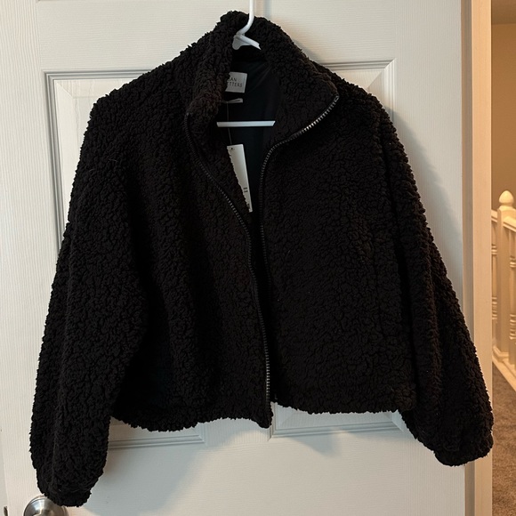 Urban Outfitters Sherpa Jacket (Black/XS) - Picture 2 of 5